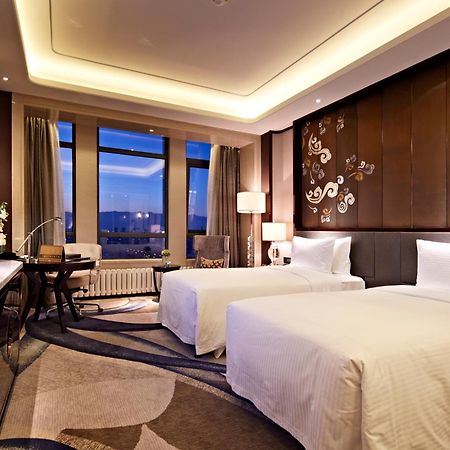 Wanda Realm Yinchuan Hotel Exterior photo