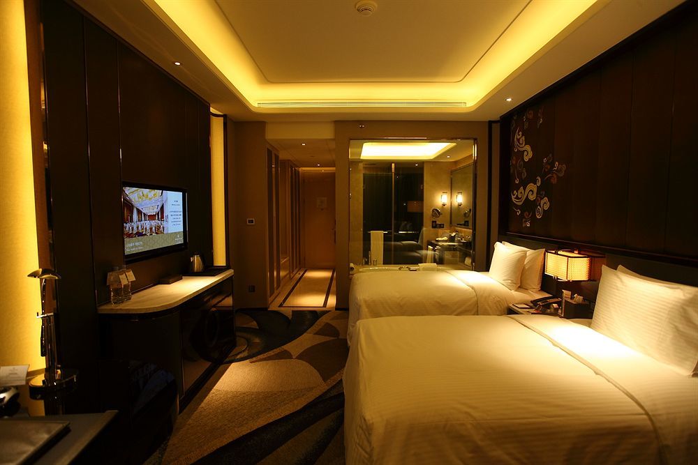 Wanda Realm Yinchuan Hotel Exterior photo